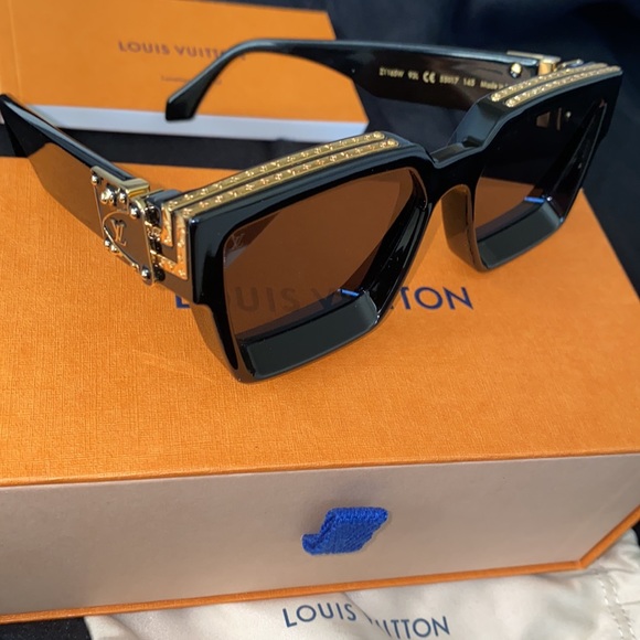 Louis Vuitton Accessories Louis Vuitton Millionaire Sunglasses